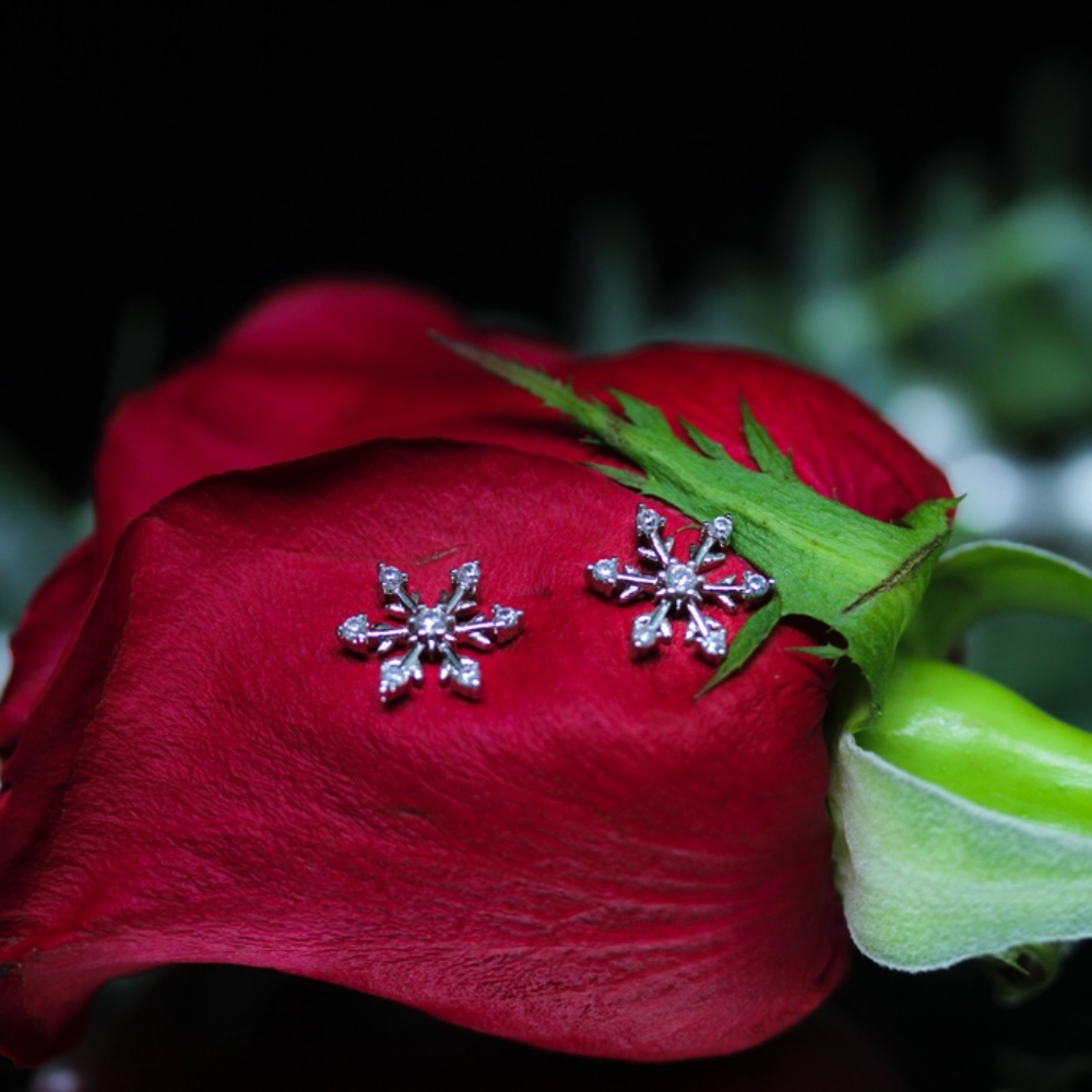 14kt Gold Dipped Frosty Dainty White Topaz Earring - Picture 7 of 7